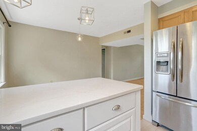 1107 Belle View Blvd unit C2, Alexandria, VA 22307 - photo 5