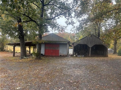 3075 Benny Lineberry Rd, Climax, NC 27233 - photo 5