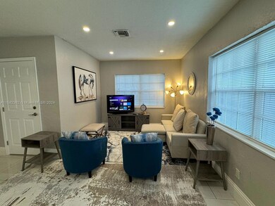 2227 Cody St unit 1, Hollywood, FL 33020 - photo 3