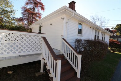 19 Marian Ave, Narragansett, RI 02882 - photo 5