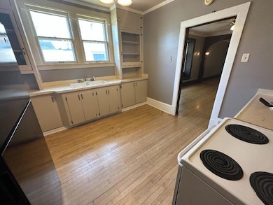 906 Union Ave, Sheboygan, WI 53081 - photo 3