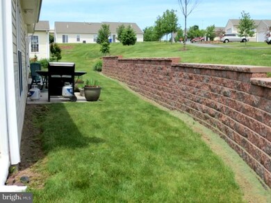 136 W Harmony Dr, Pottstown, PA 19464 - photo 7