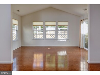 274 Wilshire Blvd, Swedesboro, NJ 08085 - photo 4