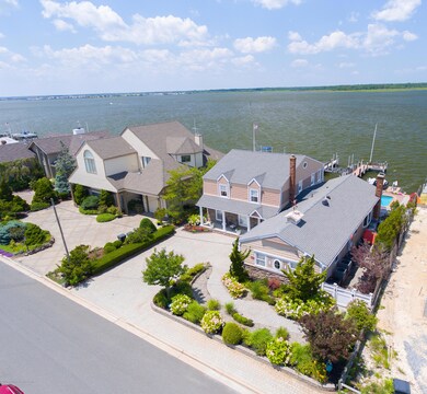 209 Curtis Point Dr, Mantoloking, NJ 08738 - photo 3