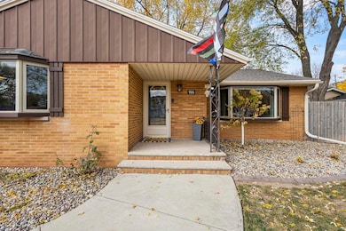 906 Silver St, de Pere, WI 54115 - photo 4