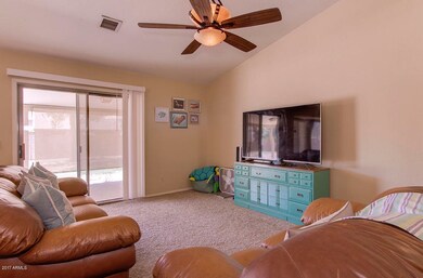 LIVING AREA (2)