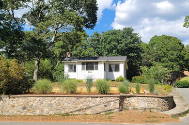 553 Shore Rd, Pocasset, MA 02559 - photo 2