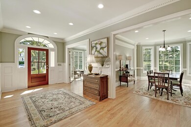 444 Settlers Rest W