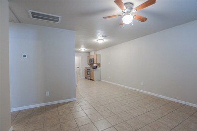 6619 Carver Rd unit B, Houston, TX 77091 - photo 7