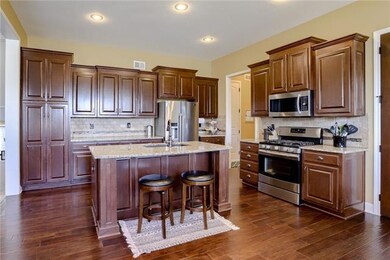 6003 Woodstock St, Shawnee, KS 66218 - photo 7