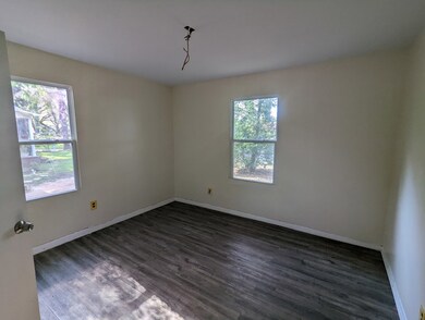 1306 W Highland Ave, Albany, GA 31707 - photo 7