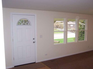 224 Granada Rd, Carpentersville, IL 60110 - photo 3