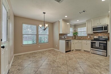 Kitchen & Dining area