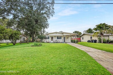 3952 Rodby Dr, Jacksonville, FL 32210 - photo 3