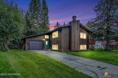 Front Entrance/Garage
