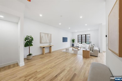 6 Cedar Ct, Demarest, NJ 07627 - photo 7