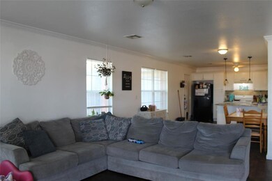 426 N Beard Ave, Shawnee, OK 74801 - photo 4