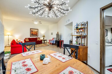 13869 N Thunderbird Blvd, Sun City, AZ 85351 - photo 6