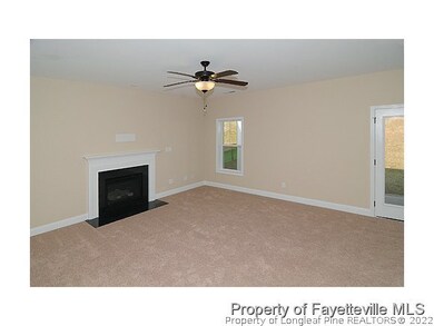 1120 Meadow Creek Rd, Fayetteville, NC 28304 - photo 3