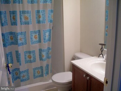 50 Spanish Moss Ct, Chambersburg, PA 17202 - photo 4