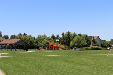 3166 Savannah Dr, Aurora, IL 60502 - photo 5