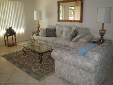 LIVING ROOM 2