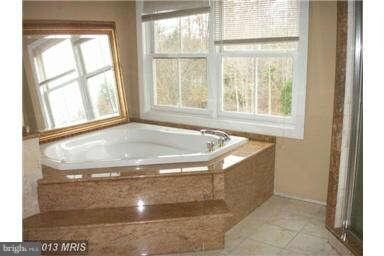 2536 Howard Grove Rd, Davidsonville, MD 21035 - photo 6