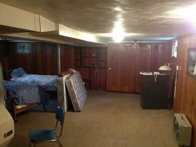 Basement/Game Room.