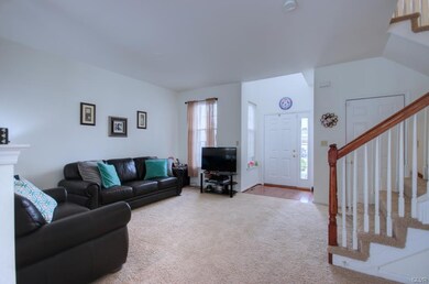 5288 Green Lawn Dr, Macungie, PA 18062 - photo 5