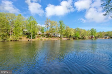 143 Larkspur Ln, Locust Grove, VA 22508 - photo 5