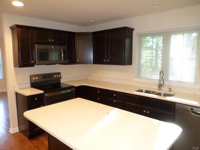 127 Hillcrest Dr S, Macungie, PA 18062 - photo 6