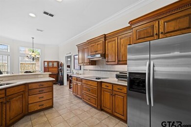 1221 1221 Parkview, Tyler, TX 75703 - photo 6