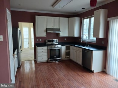 13100 Belle Meade Trace, Bowie, MD 20720 - photo 2