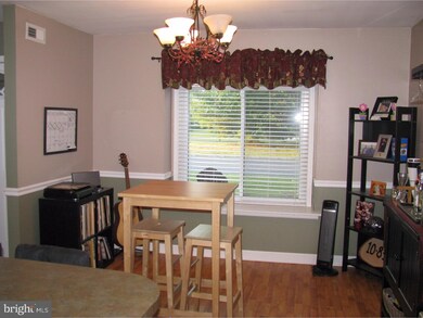 12 Sassafras Ln, Swedesboro, NJ 08085 - photo 5