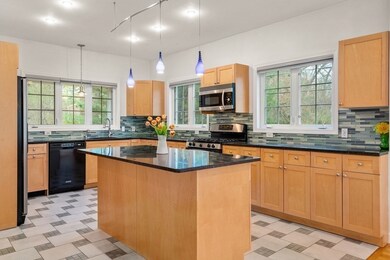 28 Doran Rd, Wayland, MA 01778 - photo 6