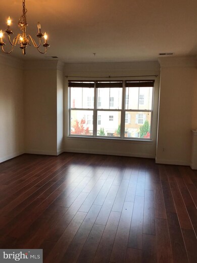 13028 Clarksburg Square Rd, Clarksburg, MD 20871 - photo 4