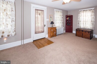 18 Atkins Ave, Wilmington, DE 19805 - photo 4