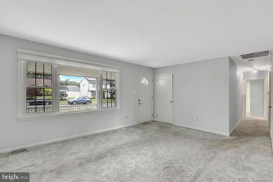 114 Pelham Rd, Delran, NJ 08075 - photo 5