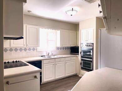 7522 Deep Forest Dr, Houston, TX 77088 - photo 4