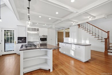 16 Old Post Rd, Mount Kisco, NY 10549 - photo 6