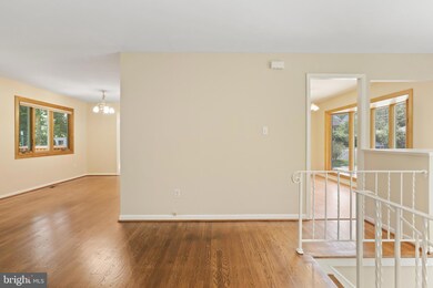 2527 Swift Run St, Vienna, VA 22180 - photo 7