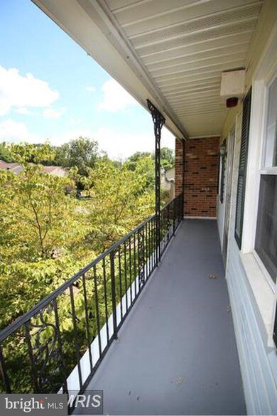 6409 Seven Oaks Dr, Falls Church, VA 22042 - photo 5