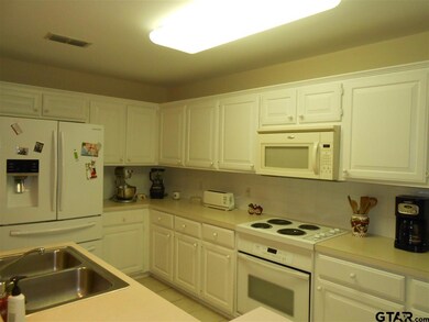 2909 2909 Rockbridge Rd, Tyler, TX 75701 - photo 6