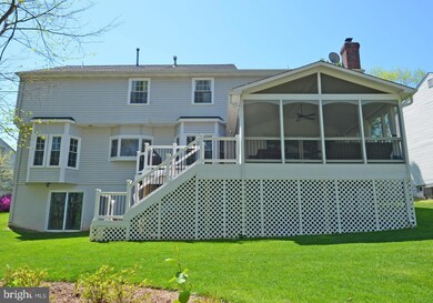 15282 Surrey House Way, Centreville, VA 20120 - photo 3