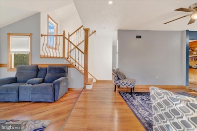 4690 Pheasant Run, Reading, PA 19606 - photo 5