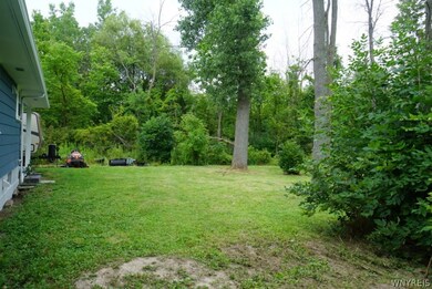 7247 Ward Rd, North Tonawanda, NY 14120 - photo 5