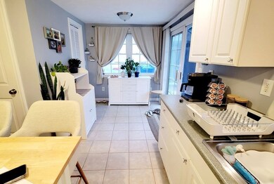 7 6th St unit A, Newbury, MA 01951 - photo 4