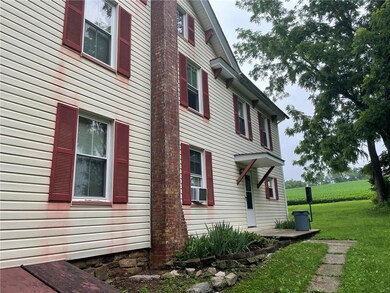 1956 Delabole Rd unit 3, Pen Argyl, PA 18072 - photo 2