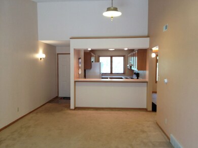 Dining/Kitchen