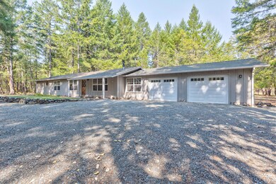 350 Fielder Creek Rd, Rogue River, OR 97537 - photo 2
